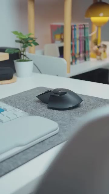 Load video: Rapoo MT760 Pro NearLink Multi-Device Wireless Mouse